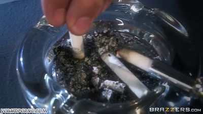 Горячая парочка. Пьяные русские сучки в домашнем порно-экшене